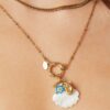 216548 M1 Ketting Shell Charm
