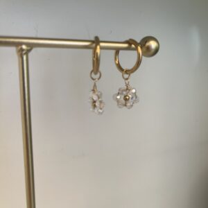 Oorbellen clear flower
